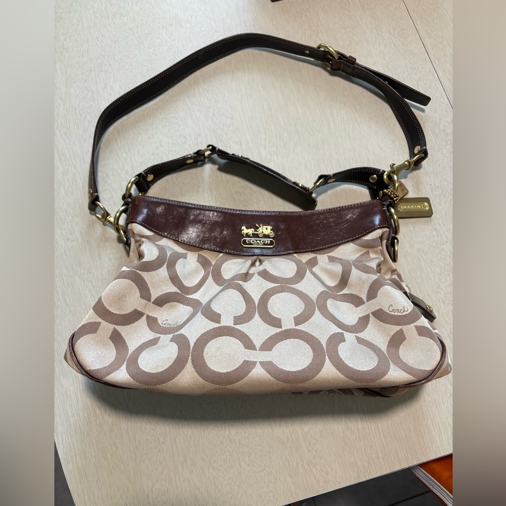 Coach Y2K Madison Shoulder Bag